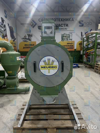 Дробилка зерна Neuero