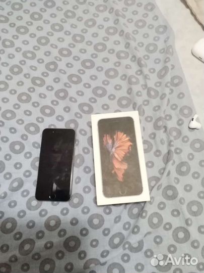 iPhone 6S, 64 ГБ