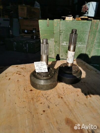 Вал раздаточной коробки краз-260