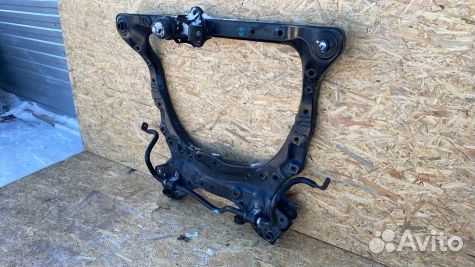 Передний подрамник на Toyota RAV 4 XA 50 2018-2023