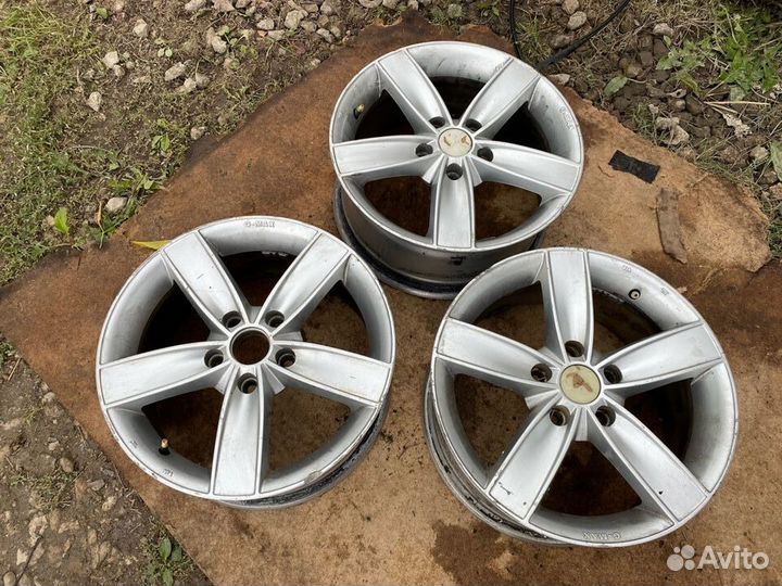 Литые диски R16 Volkswagen