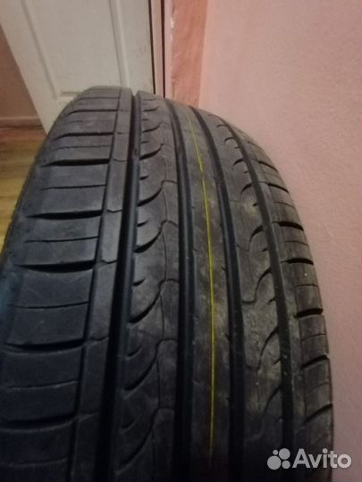 Nexen N'Priz RH1 215/60 R17
