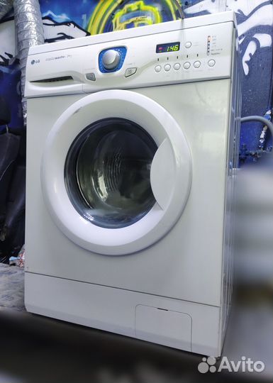 Стиральная машина LG 5кг с дисплеем