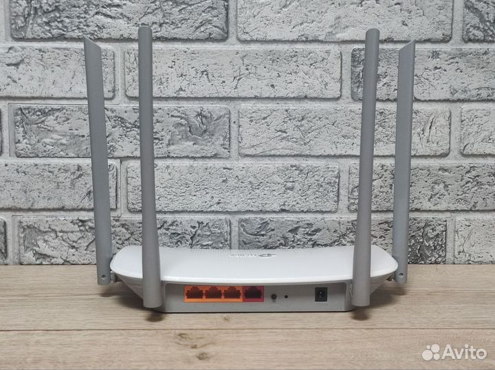 Wi-Fi Адаптер tp-link EC220-G5