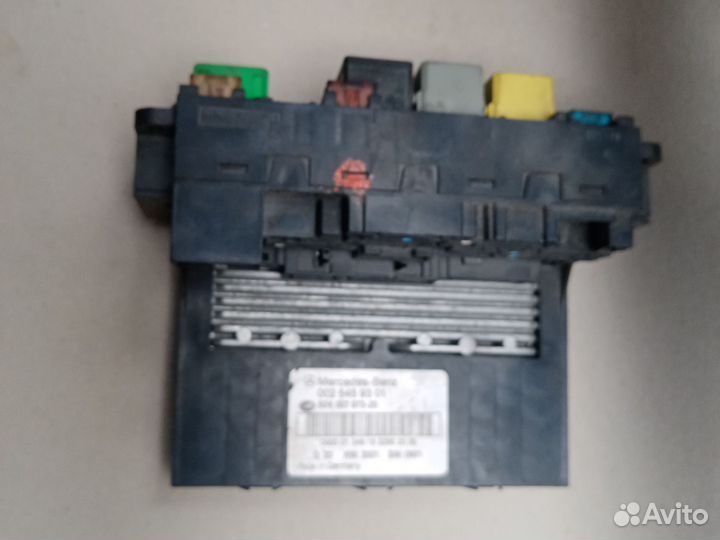 Блок предохранителей Mercedes-Benz C-Class W203