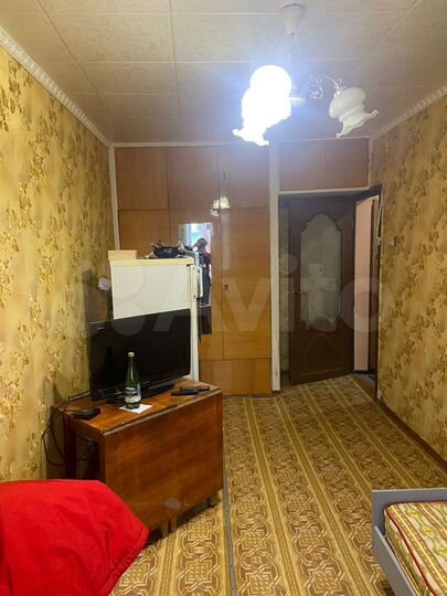 Комната 15 м² в 2-к., 5/5 эт.