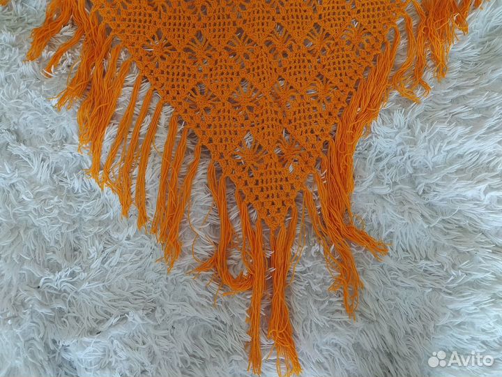 Шаль ажурная, новая. Апельсинка