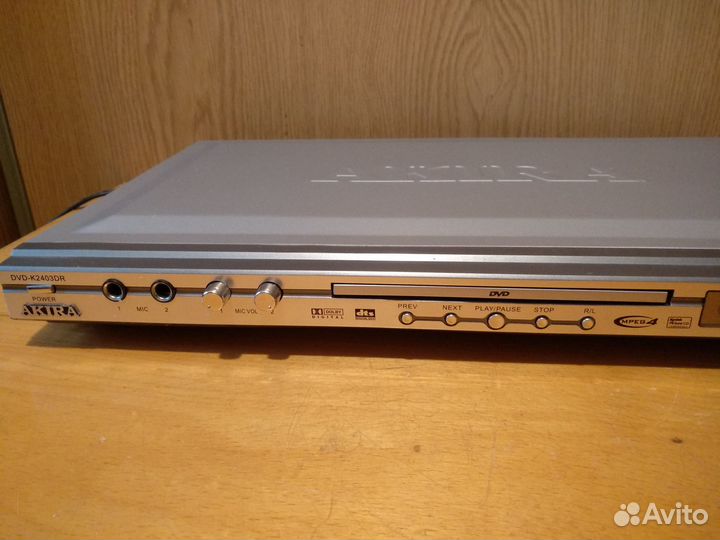 DVD Плеер akira K-2403 DR
