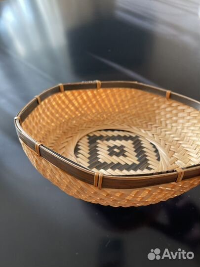 Корзинка из рисовой соломки