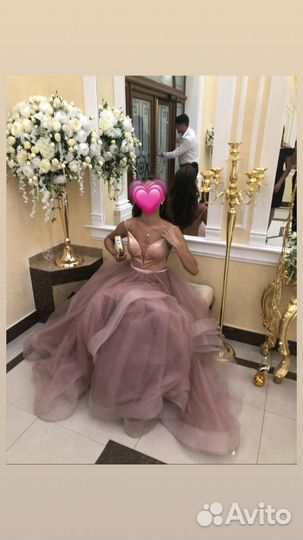 Вечернее платье