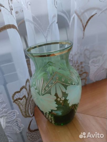 Ваза для цветов СССР из цветного стекла