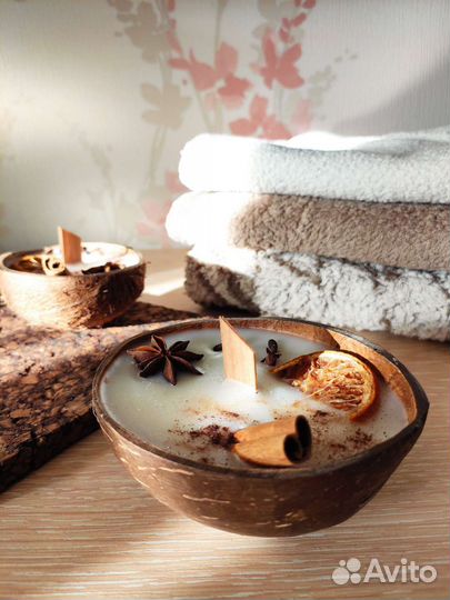 Свеча в кокосе соевая