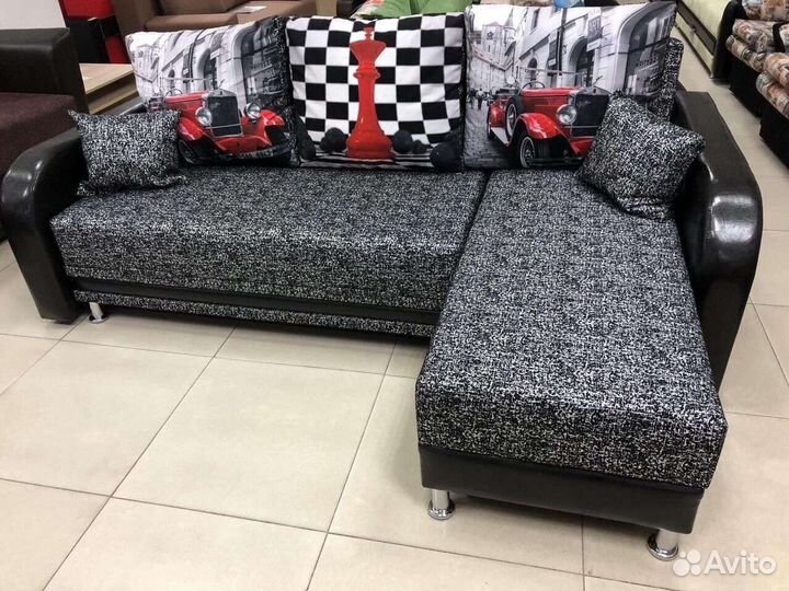 Диван угловой