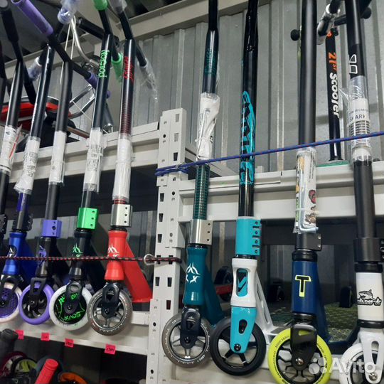 Трюковой самокат novatrack Noice 110