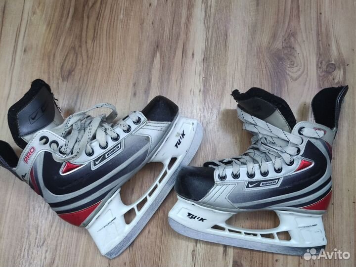 Хоккейные коньки bauer размер
