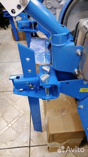 Мотоблок Нева мб23 10 PRO (Briggs&Stratton XR 10)