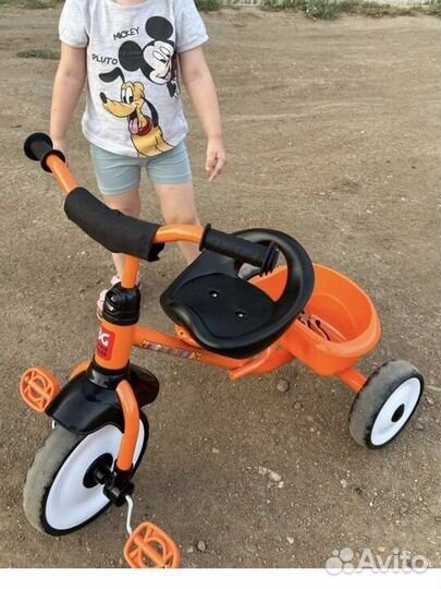 Детский трехколесный велосипед