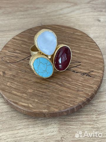 Кольцо с натуральным камнем