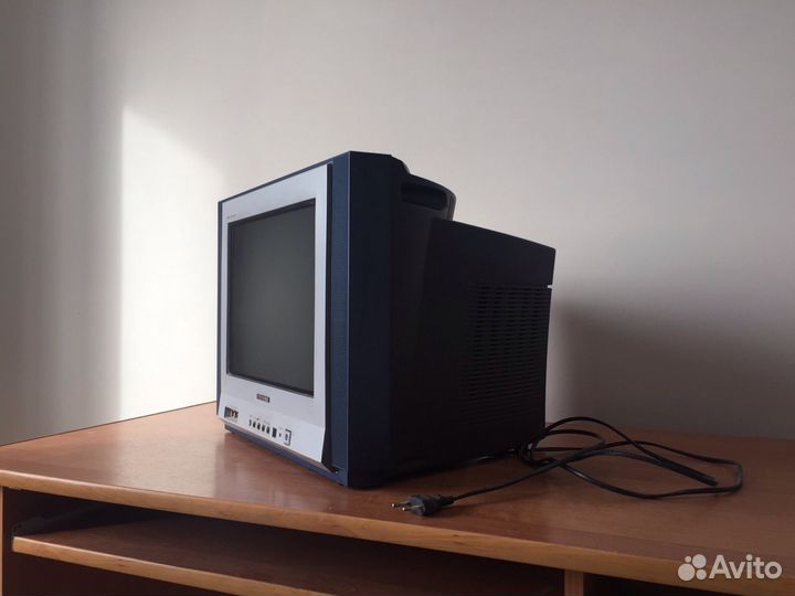 Телевизор samsung CS-15K8WQ made in Korea