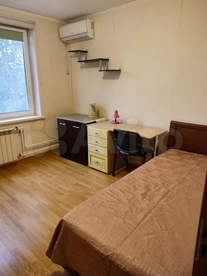 Комната 10,1 м² в 2-к., 4/12 эт.