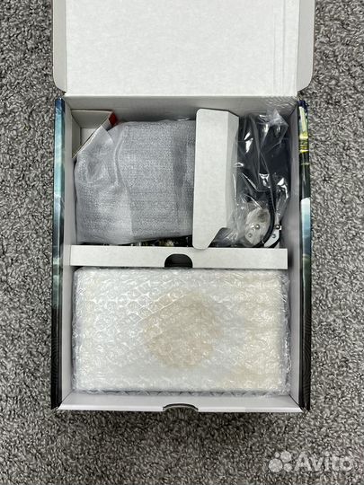 Nintendo Switch oled Zelda Edition (Новая)