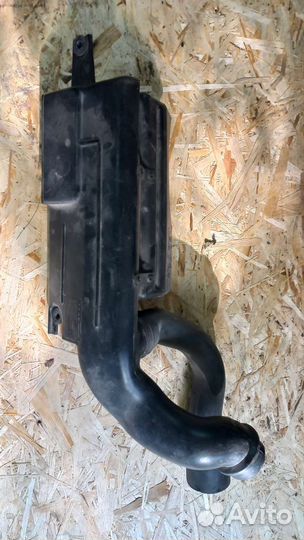 Воздухозаборник KIA Spectra