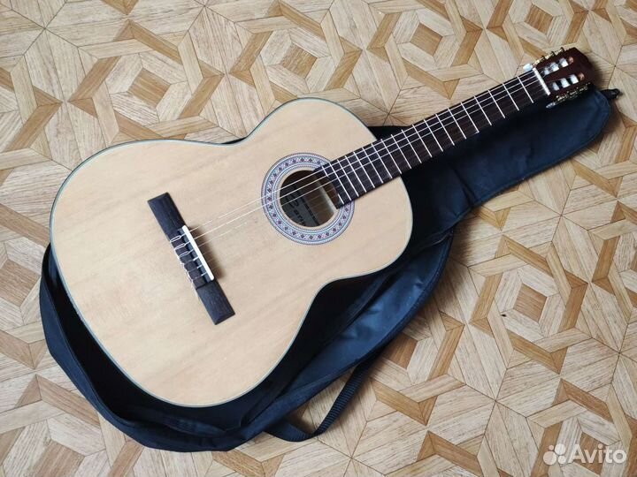 Классическая гитара Caraya C 955 N