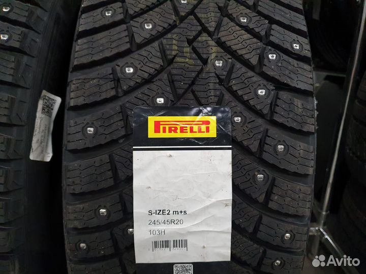 Pirelli Scorpion Ice Zero 2 245/45 R20
