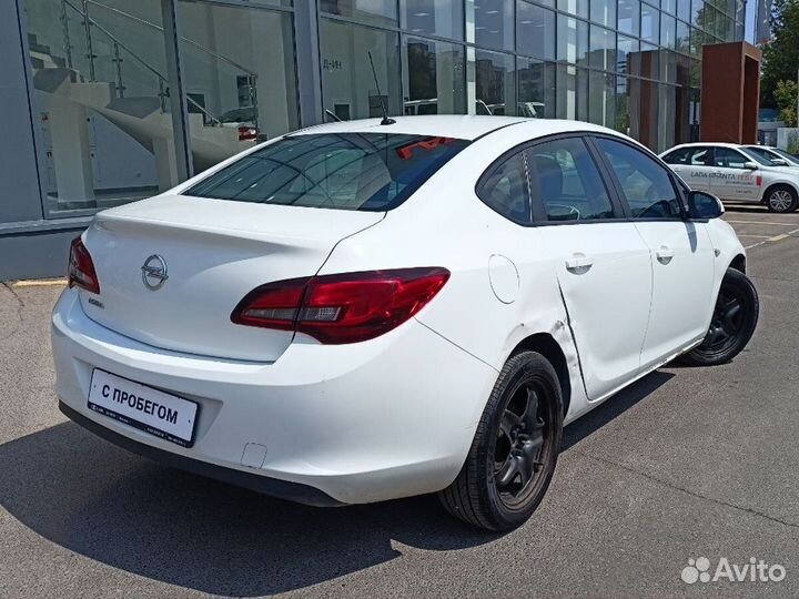 Opel Astra 1.6 МТ, 2013, 128 000 км