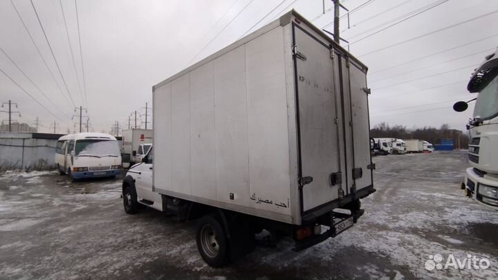 УАЗ Профи промтоварный, 2023