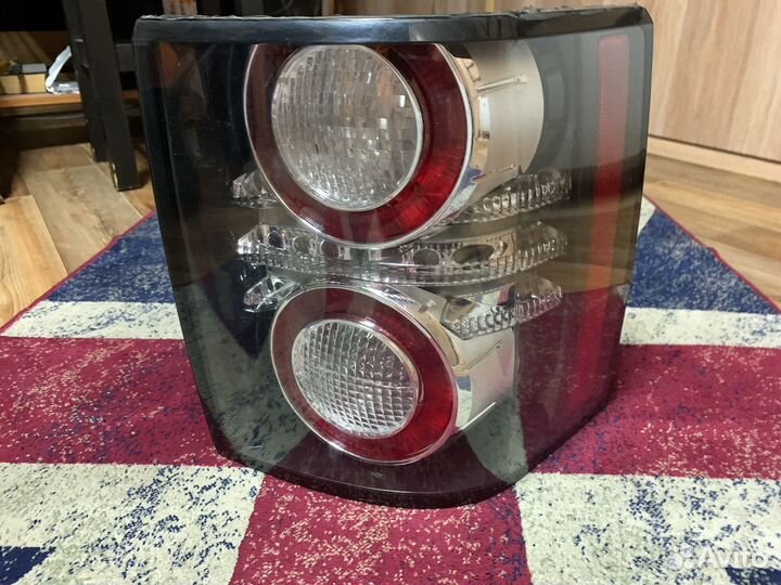 Задний стоп сигнал Land Rover Range rover 322