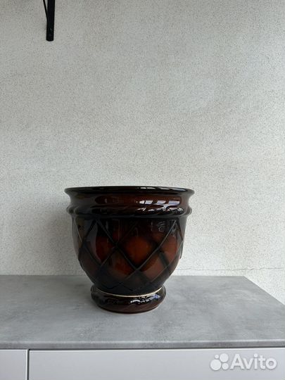 Керамический горшок для цветов