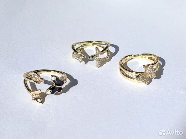 Кольцо желтое золото бижутерия