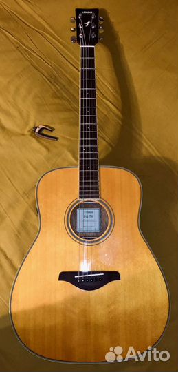 Трансакустическая гитара Yamaha FG-TA