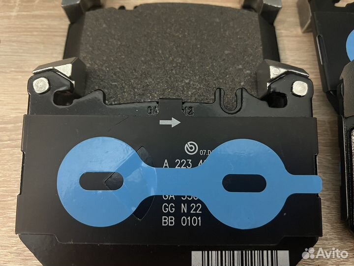 A0004203603 колодки тормозные mercedes-benz W223