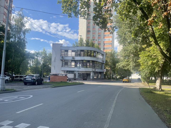 Здание, 240 м²