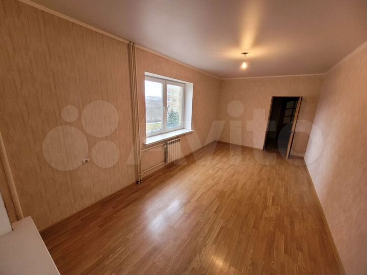 3-к. квартира, 76 м², 6/9 эт.