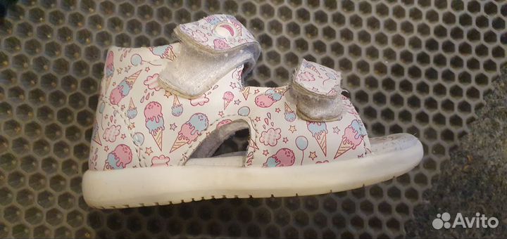 Сандалии детские для девочек