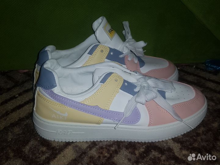 Кроссовки nike