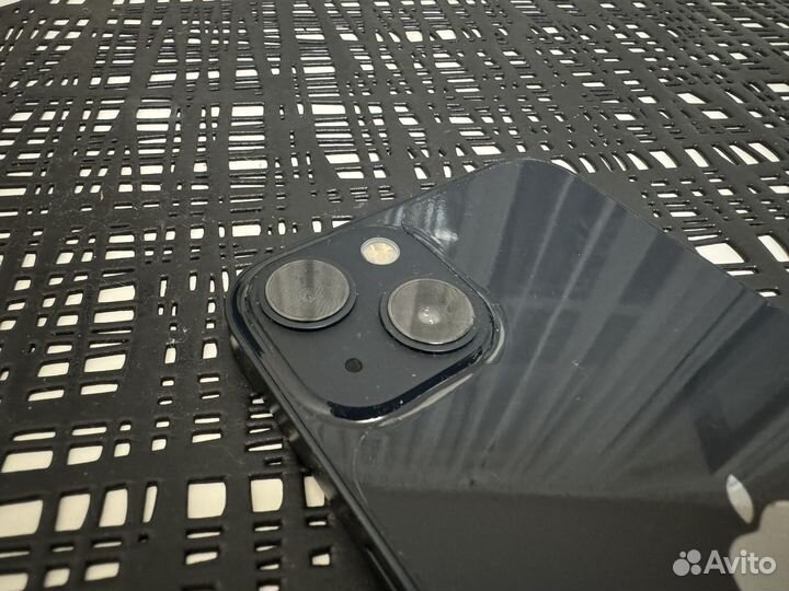 iPhone 13, 256 ГБ