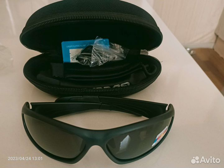 Солнцезащитные очки polarised