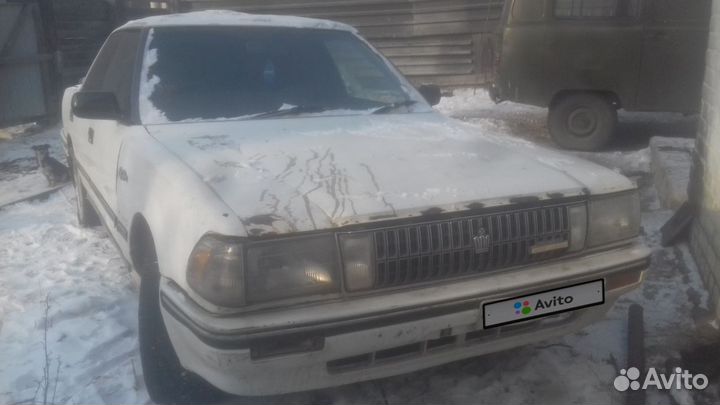 Toyota Crown 2.0 AT, 1988, 236 137 км