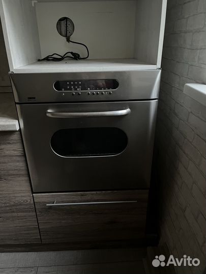Духовой шкаф