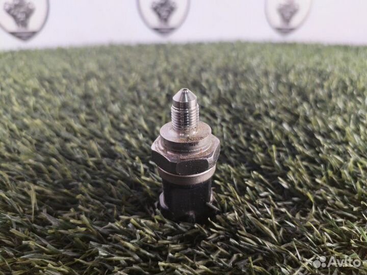 Датчик давления топлива Porsche Cayenne 958 2011