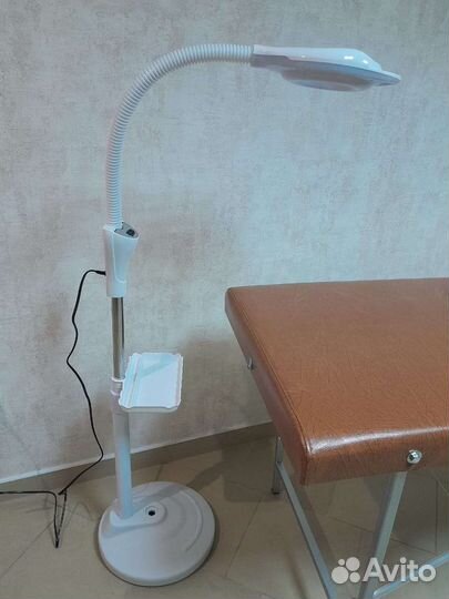 Лампа лупа напольная