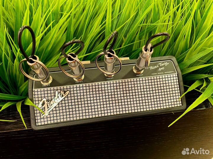 Винтажная ключница fender