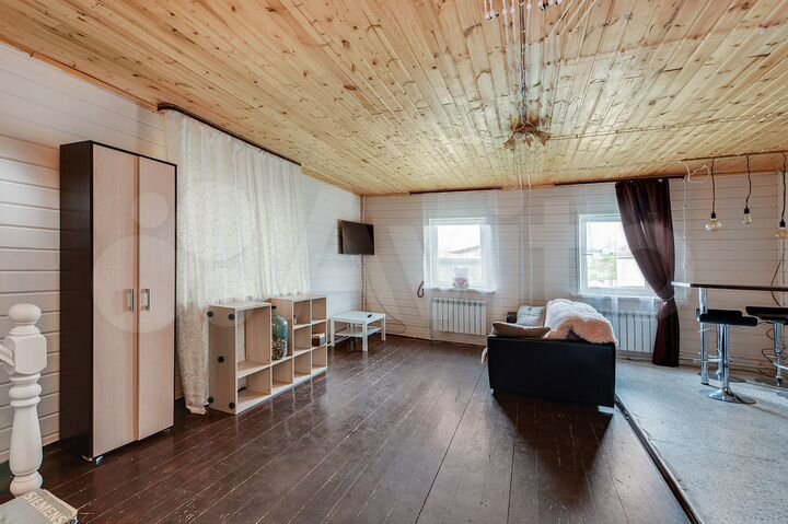 Дом 96 м² на участке 6,1 сот.