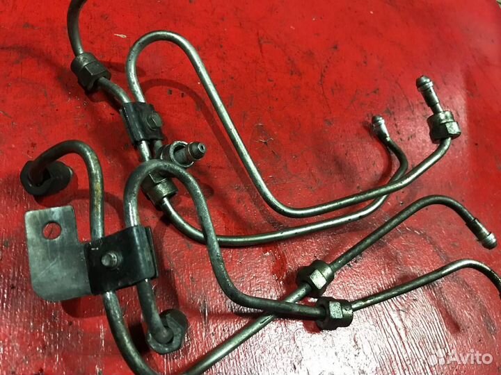 Топливная трубка Mitsubishi Pajero V24 4D56 2.5