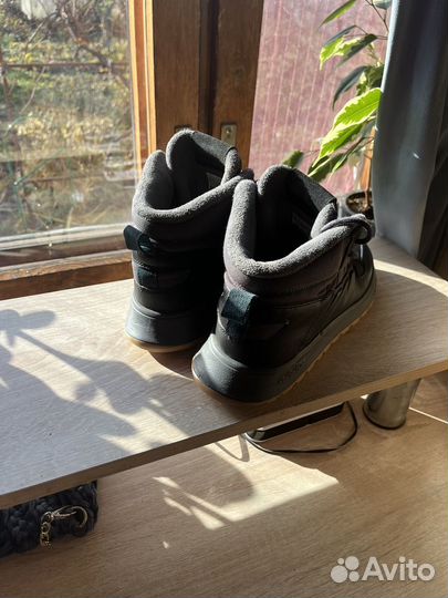 Кроссовки adidas бу