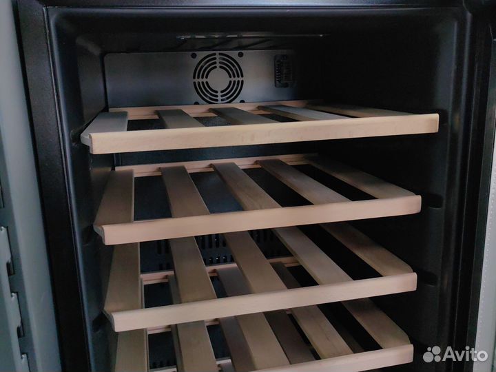 Винный шкаф 220в YS-9332